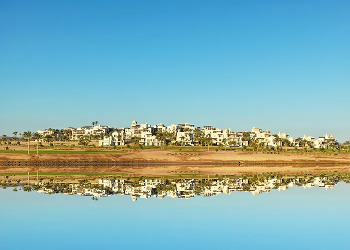 Ancient Sands Golf And Residences Gurdaka